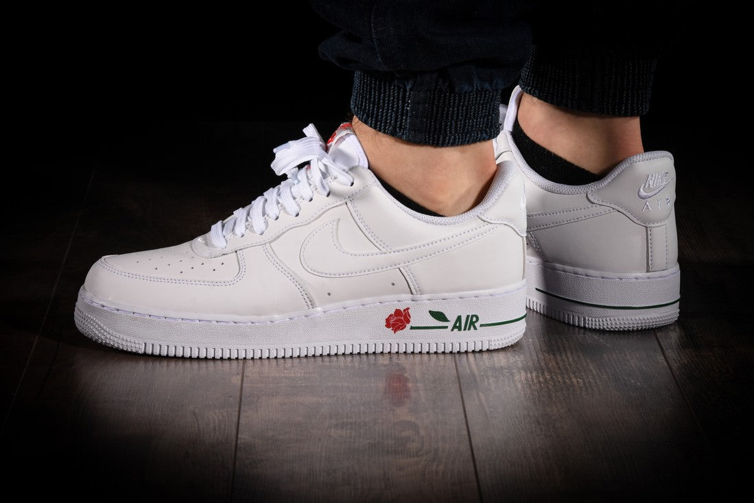 Nike Air Force 1 Low - White & Rose